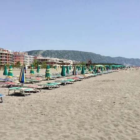 Apartament Shyqi Velipojë